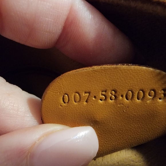 Gucci purse - Picture 7 of 12